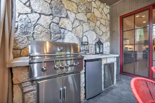 19404 Bold Venture Dr, Spicewood, TX 78669 - Photo 28