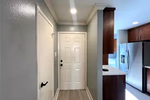 3801 Menchaca Rd, Austin, TX 78704 - Photo 4