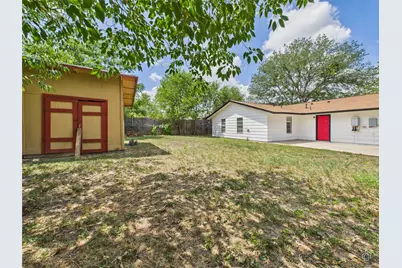 5809 Glenhollow Path, Austin, TX 78745 - Photo 24
