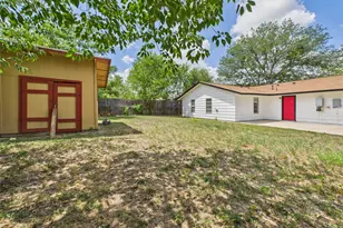 5809 Glenhollow Path, Austin, TX 78745 - Photo 24