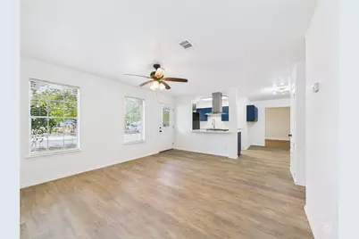 5809 Glenhollow Path, Austin, TX 78745 - Photo 4