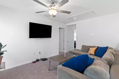 14009 Edna Maxine Walk, Del Valle, TX 78617 - Photo 14