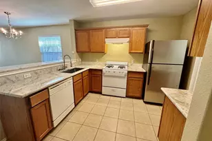 7812 Duber Ln, Austin, TX 78747 - Photo 6