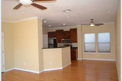 1038 E 43rd Street #B, Austin, TX 78751 - Photo 6