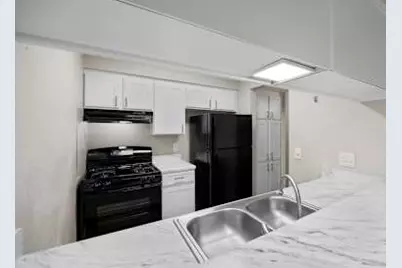 8810 Tallwood Drive #067, Austin, TX 78759 - Photo 16