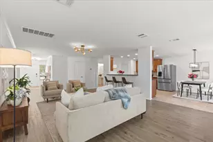 10209 Deer Chase Trail, Austin, TX 78747 - Photo 4