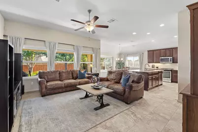 100 Lismore Street, Hutto, TX 78634 - Photo 4