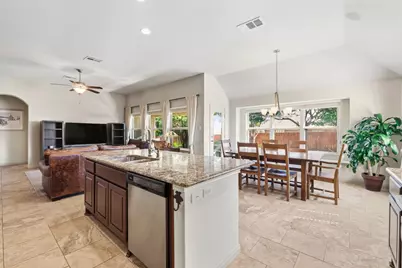 100 Lismore Street, Hutto, TX 78634 - Photo 12