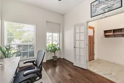 100 Lismore Street, Hutto, TX 78634 - Photo 24