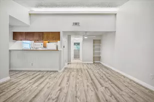 904 Sirocco Dr, Austin, TX 78745 - Photo 4