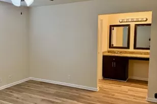 1401-A Summer Creek Dr, Austin, TX 78704 - Photo 12