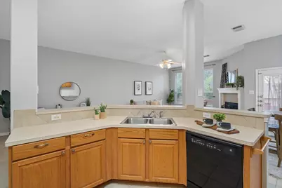 1636 Maize Bend Drive, Austin, TX 78727 - Photo 14