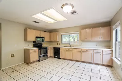 813 Kettering Drive, Cedar Park, TX 78613 - Photo 6