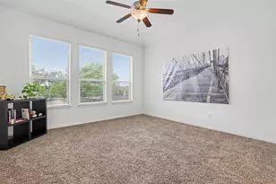 557 Scenic Bluff Dr, Georgetown, TX 78628 - Photo 30