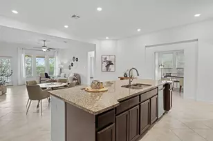 557 Scenic Bluff Dr, Georgetown, TX 78628 - Photo 14