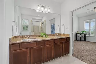 557 Scenic Bluff Dr, Georgetown, TX 78628 - Photo 32