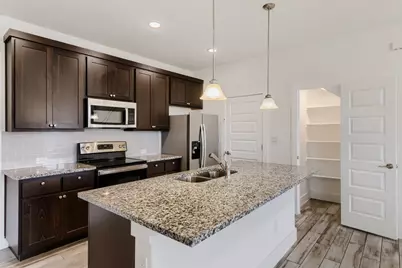 417 Parkline Drive, Georgetown, TX 78626 - Photo 4