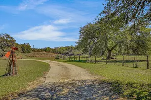 5421 Purgatory Rd, San Marcos, TX 78666 - Photo 4