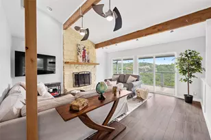 2711 Trail Of Madrones St, Austin, TX 78746 - Photo 4
