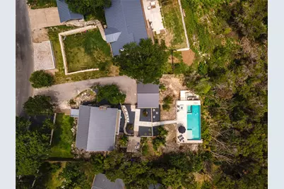 2711 Trail Of Madrones Street, Austin, TX 78746 - Photo 32