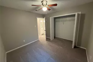 8905 Schick Rd, Austin, TX 78729 - Photo 8