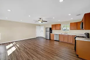 207 Oakwood Loop, San Marcos, TX 78666 - Photo 14