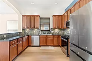 2210 Onion Creek Pkwy, Austin, TX 78747 - Photo 8