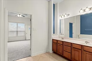 2210 Onion Creek Pkwy, Austin, TX 78747 - Photo 12