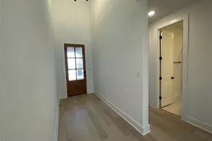 19504 Janke Cv, Pflugerville, TX 78660 - Photo 4