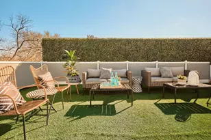 1404 Garden St, Austin, TX 78702 - Photo 34