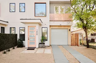 1404 Garden St, Austin, TX 78702 - Photo 2