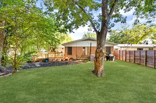 1105 Alegria Rd, Austin, TX 78757 - Photo 28