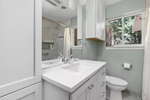 1105 Alegria Rd, Austin, TX 78757 - Photo 12