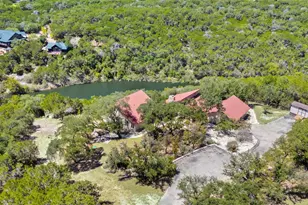 18205 Ridge Rd, Lago Vista, TX 78645 - Photo 32