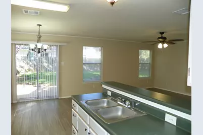 2007 Coachlamp Drive, Cedar Park, TX 78613 - Photo 10