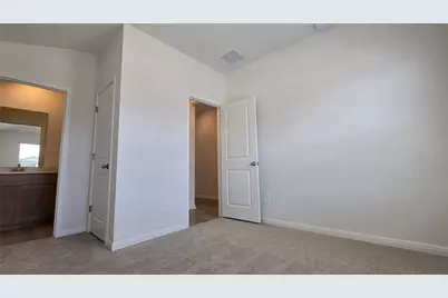 122 Holmby Drive, Hutto, TX 78634 - Photo 4