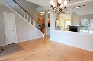 1802 White Oak Cove, Round Rock, TX 78681 - Photo 2