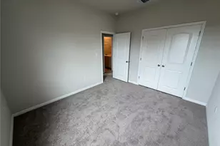 133 Silverleaf Spur, Bastrop, TX 78602 - Photo 8