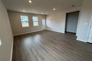 133 Silverleaf Spur, Bastrop, TX 78602 - Photo 12