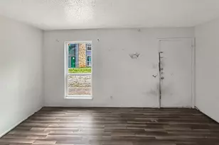 8611 Putnam Dr, Austin, TX 78757 - Photo 16