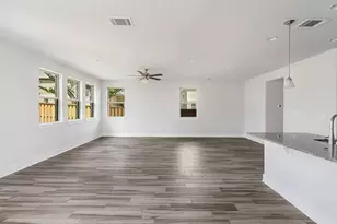 1341 Salt Lick Dr, Georgetown, TX 78633 - Photo 4