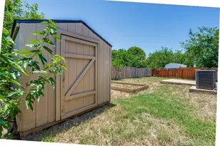 205 Xavier Dr, San Marcos, TX 78666 - Photo 22