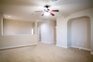 11925 Timber Heights Dr, Austin, TX 78754 - Photo 10