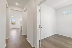 180 Condesa St, Kyle, TX 78640 - Photo 24