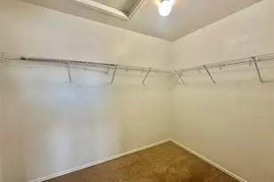 2624 Haselwood Ln, Round Rock, TX 78665 - Photo 18