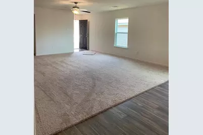 108 N Allington Circle, Jarrell, TX 76537 - Photo 14