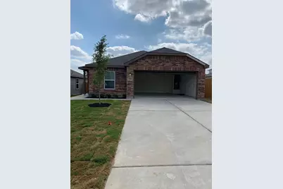 108 N Allington Circle, Jarrell, TX 76537 - Photo 2