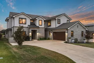 202 Clearwater Dr, Kingsland, TX 78639 - Photo 2