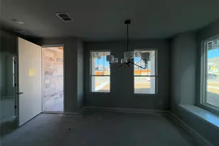 312 Leeland Dr, Liberty Hill, TX 78642 - Photo 8