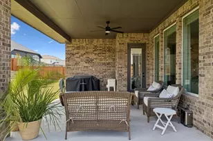 471 Diamondleaf Dr, Buda, TX 78610 - Photo 28